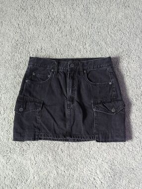 Denim Forum 90s Mid-Rise Cargo Mini Skirt